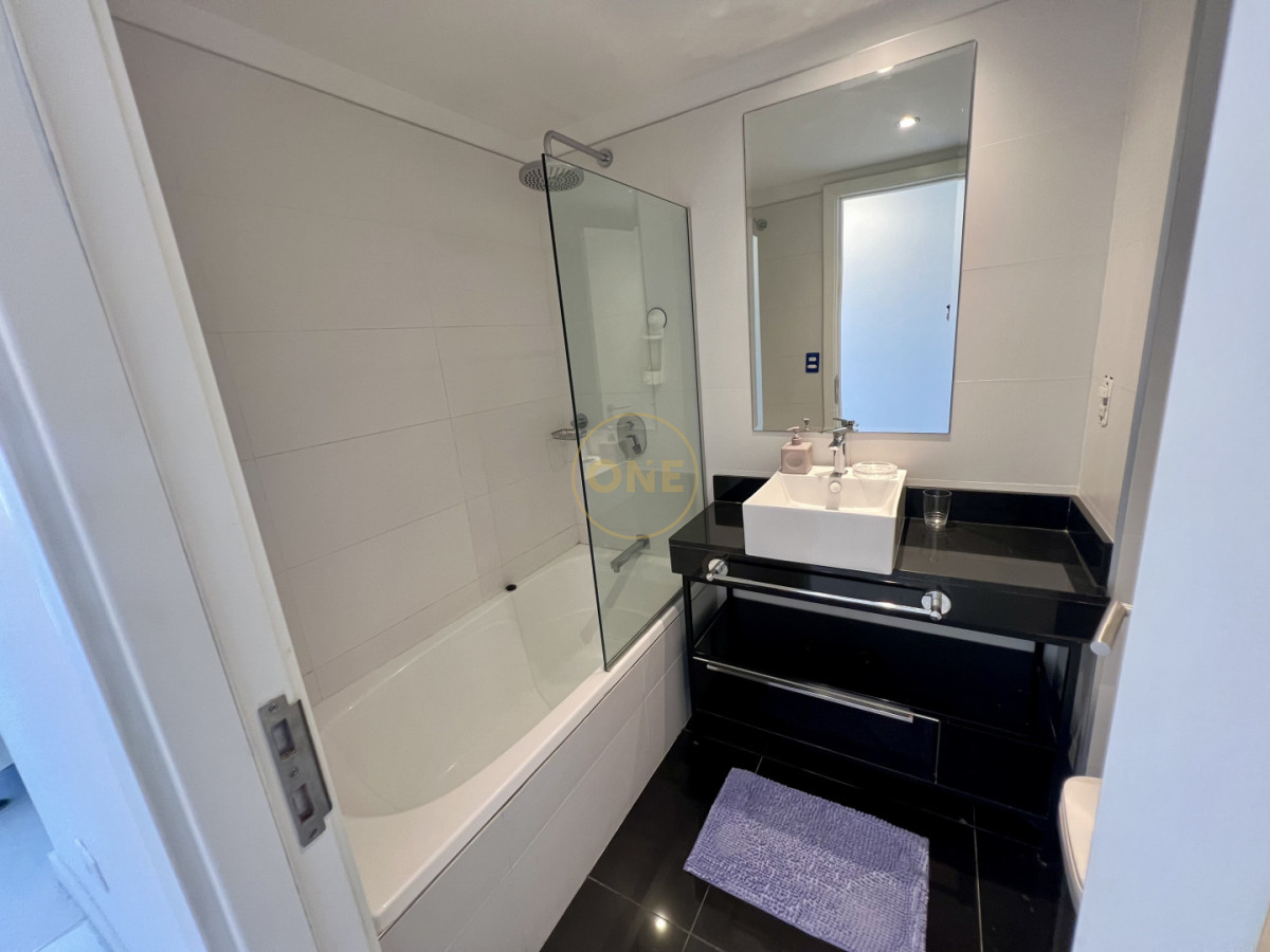 Apartamento ID.2029 - Apartamento 3 dormitorios en Suite Peninsula Punta del Este en venta