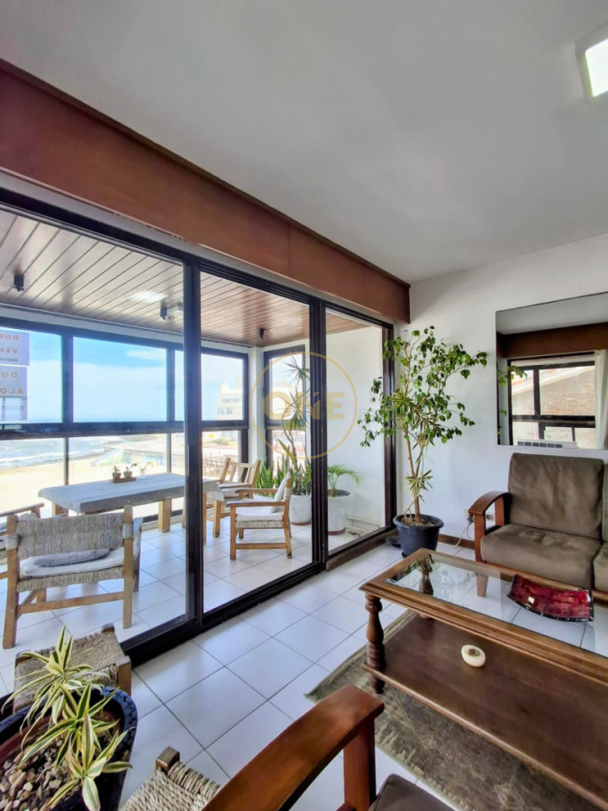 Apartamento ID.1975 - Apto.3 Dormitorios frente a  playa El Emir.