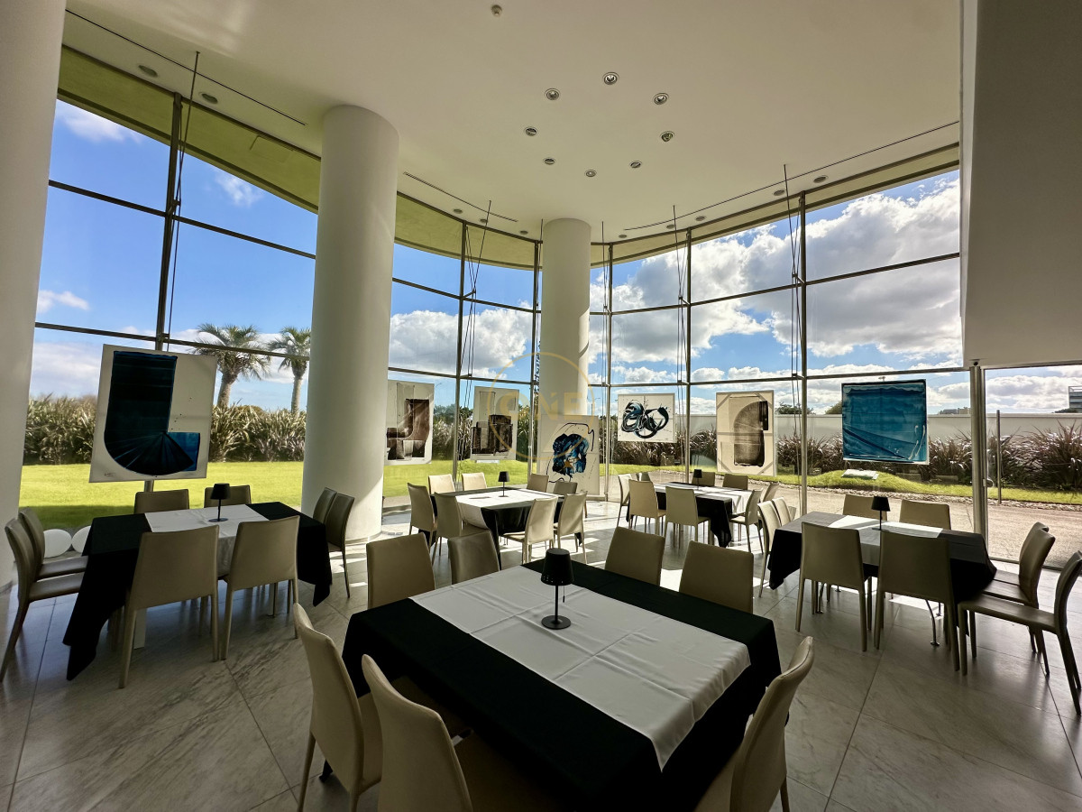 Apartamento ID.1885 - Apartamento en venta playa Mansa Punta del Este 