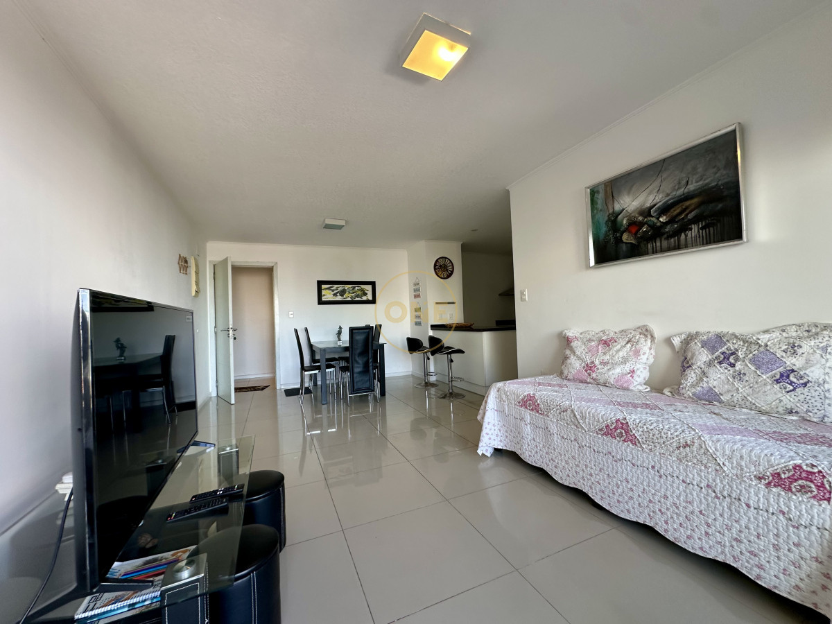 Apartamento ID.1782 - Venta Apartamento playa Brava Vista al mar 2 Dormitorios 