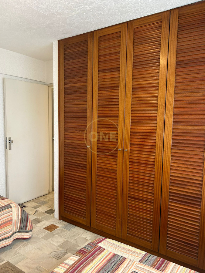 Apartamento ID.1555 - venta apartamento 3 dormitorios en Roosevelt - Punta del Este con terraza y parrillero