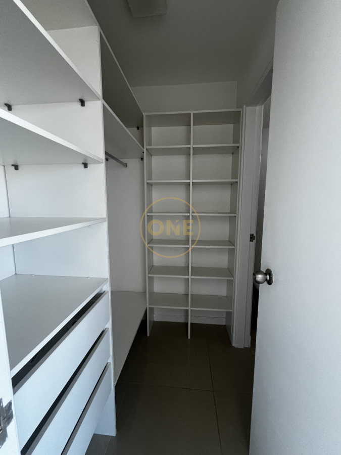 Apartamento ID.1935 - VENTA Apartamento 3 Dormitorios con Vista Panorámica