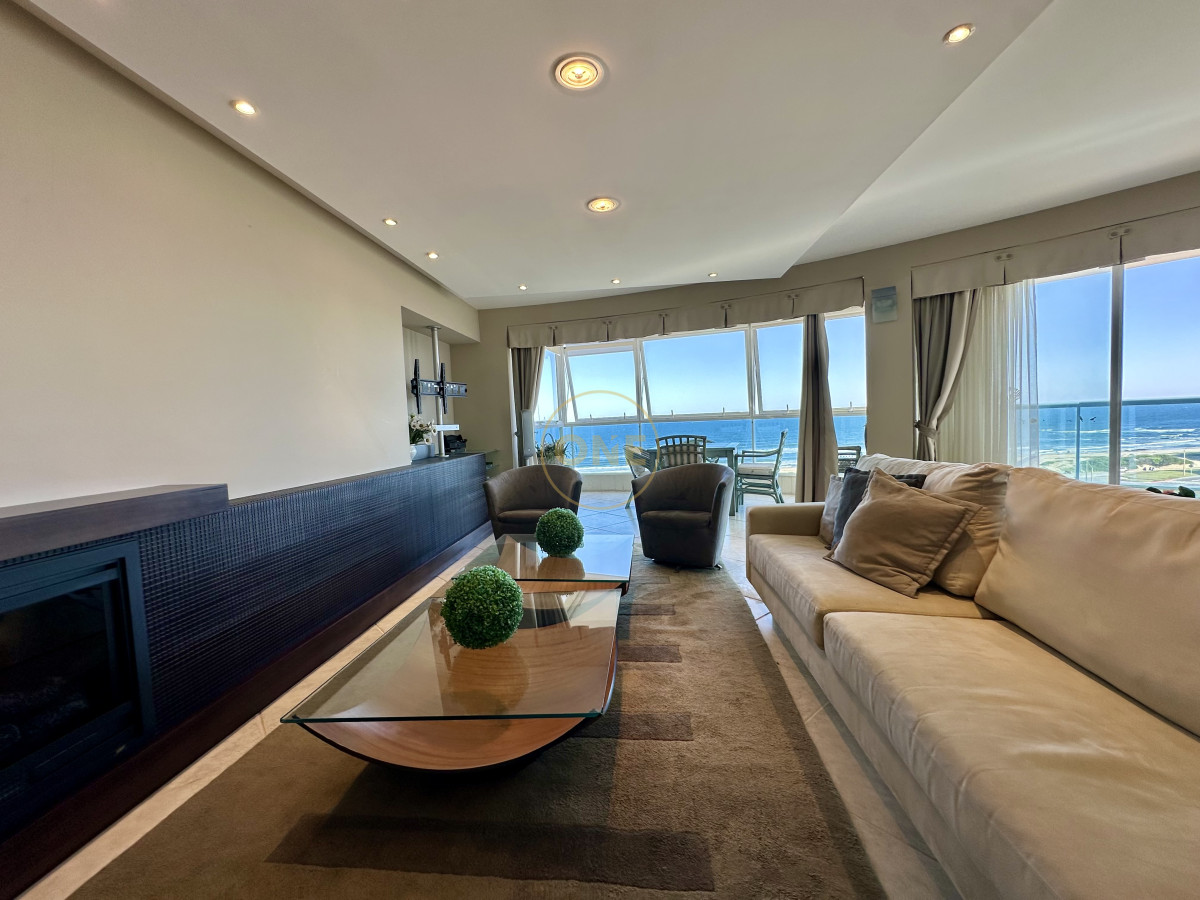 Apartamento ID.2021 - Apartamento en venta 3 Dormitorios playa Brava Punta del Este 