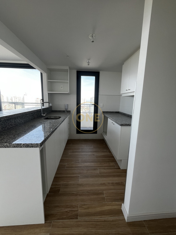 Apartamento ID.1928 - Penthouse 2 Dormitorios vista al mar, Brava parada 3