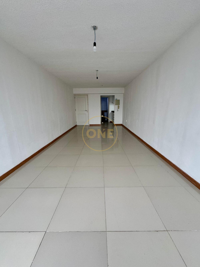 Apartamento ID.1573 - Venta Monoambiente en Cordón con garage