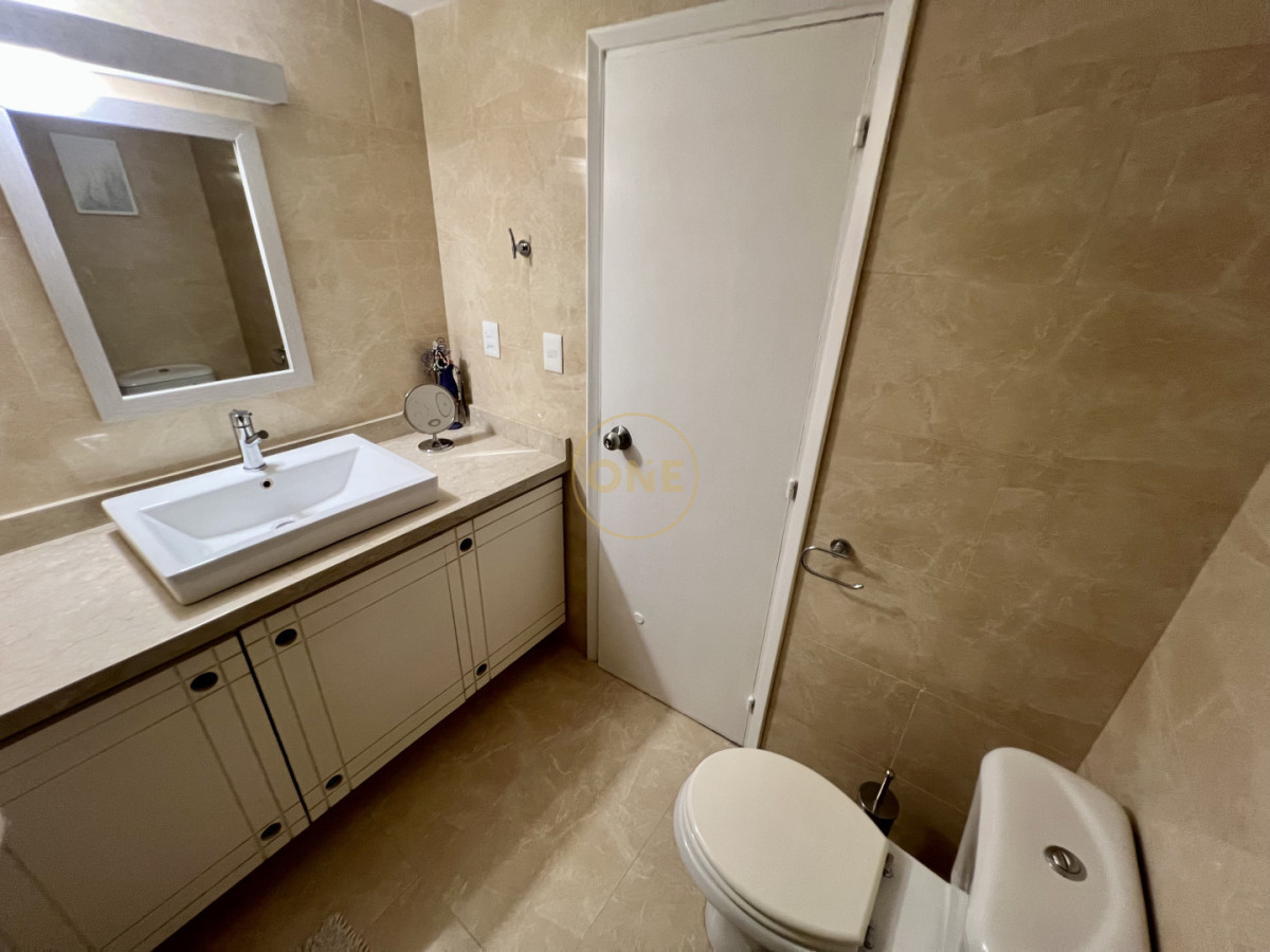 Apartamento ID.2028 - Exclusivo apartamento 3 dormitorios Peninsula Punta del Este en venta