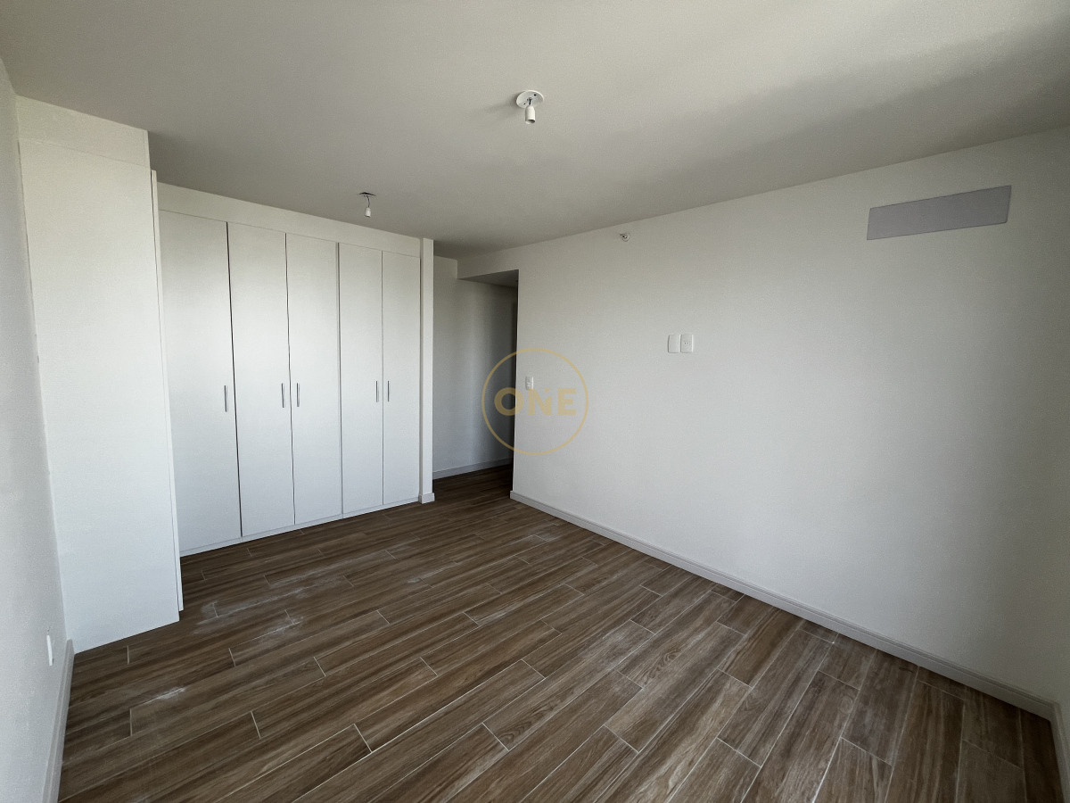 Apartamento ID.1928 - Penthouse 2 Dormitorios vista al mar, Brava parada 3