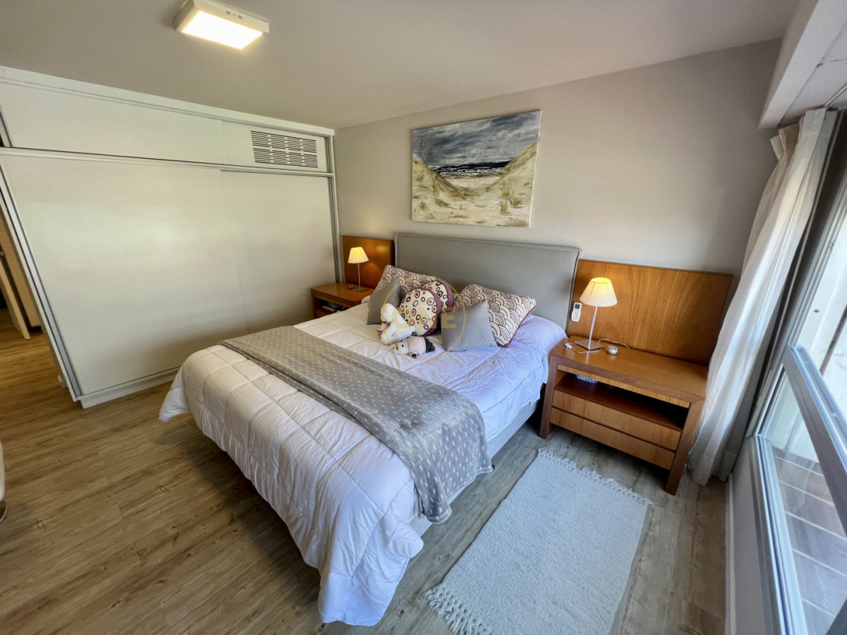 Apartamento ID.2028 - Exclusivo apartamento 3 dormitorios Peninsula Punta del Este en venta