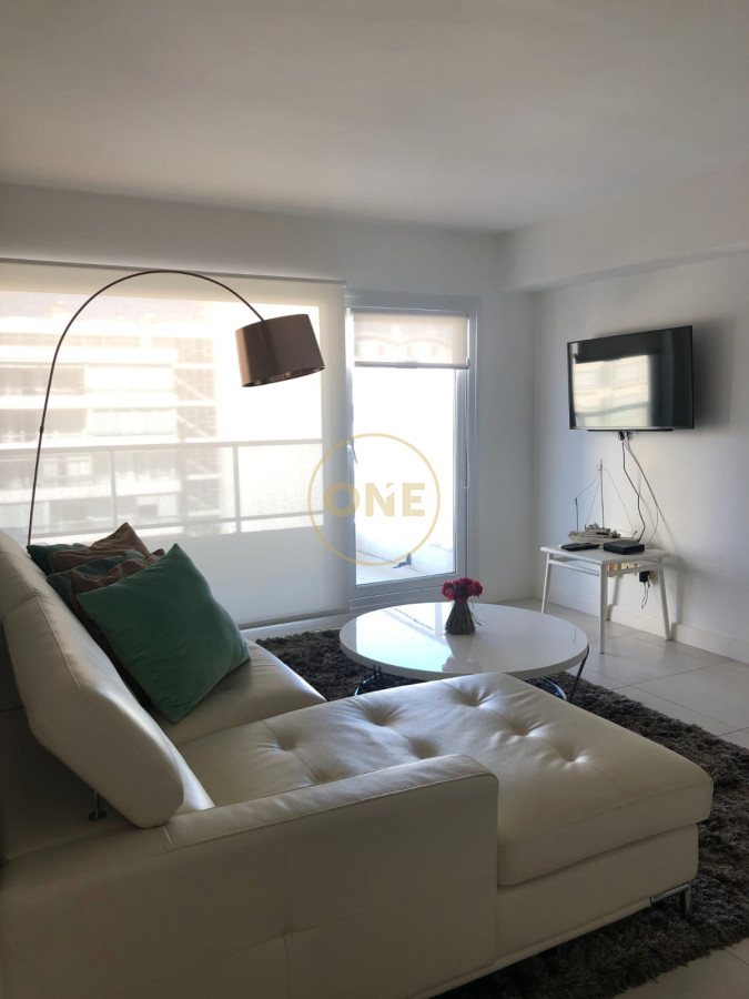 Apartamento ID.24 - Apto en alquiler y venta en Península , dos dormitorios con vista al puerto!