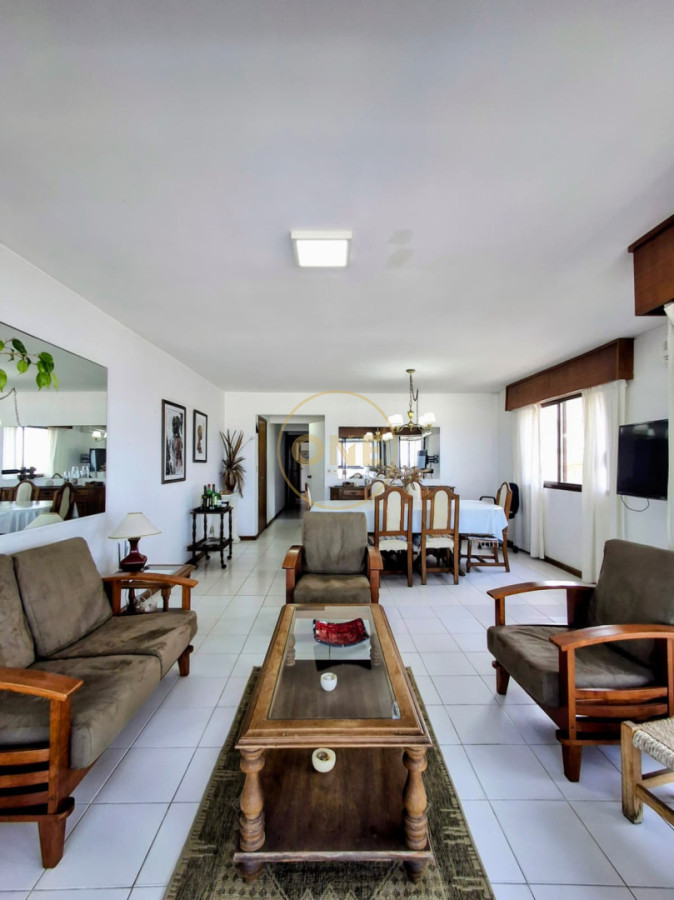 Apartamento ID.1975 - Apto.3 Dormitorios frente a  playa El Emir.