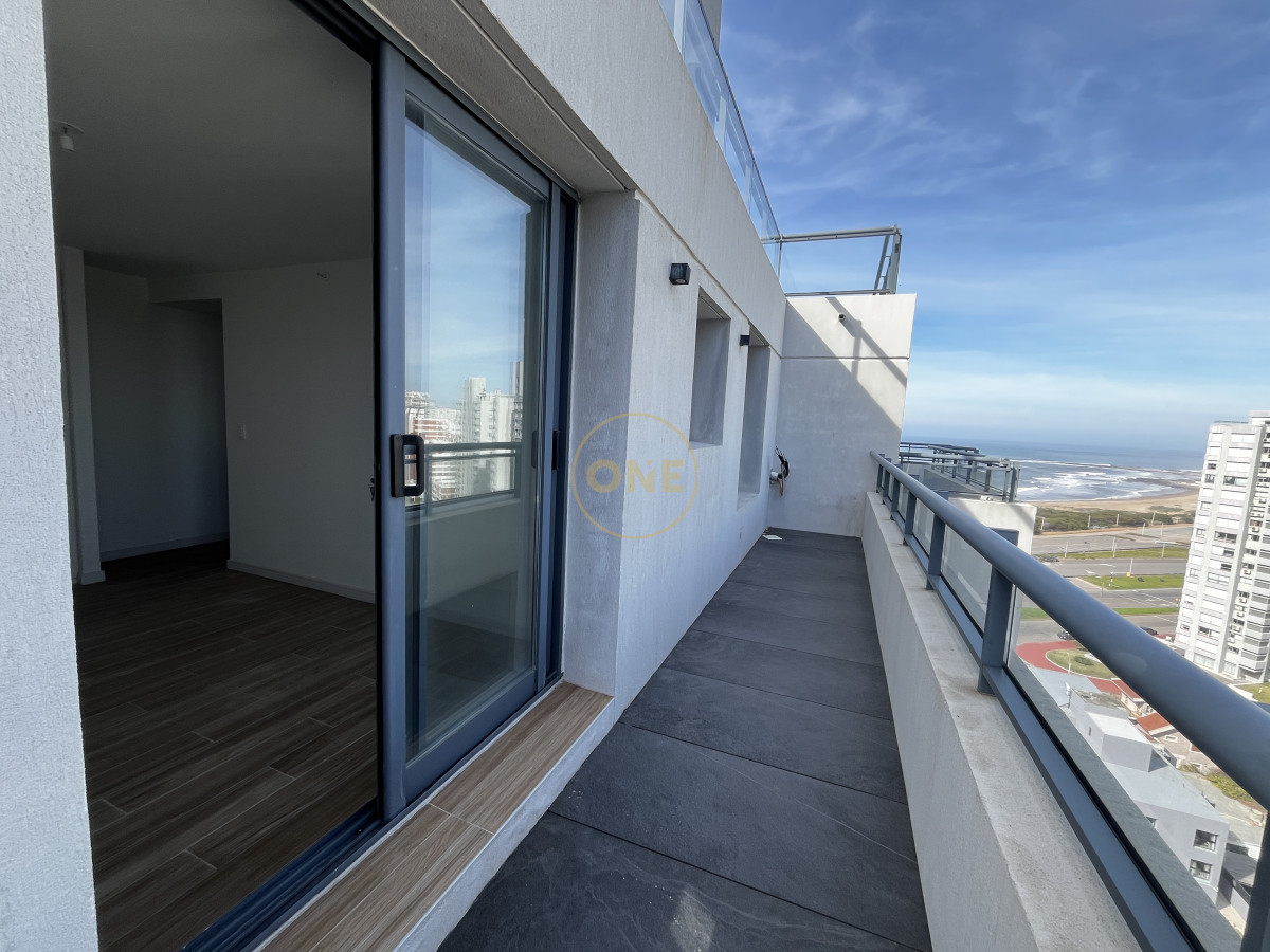 Apartamento ID.1928 - Penthouse 2 Dormitorios vista al mar, Brava parada 3