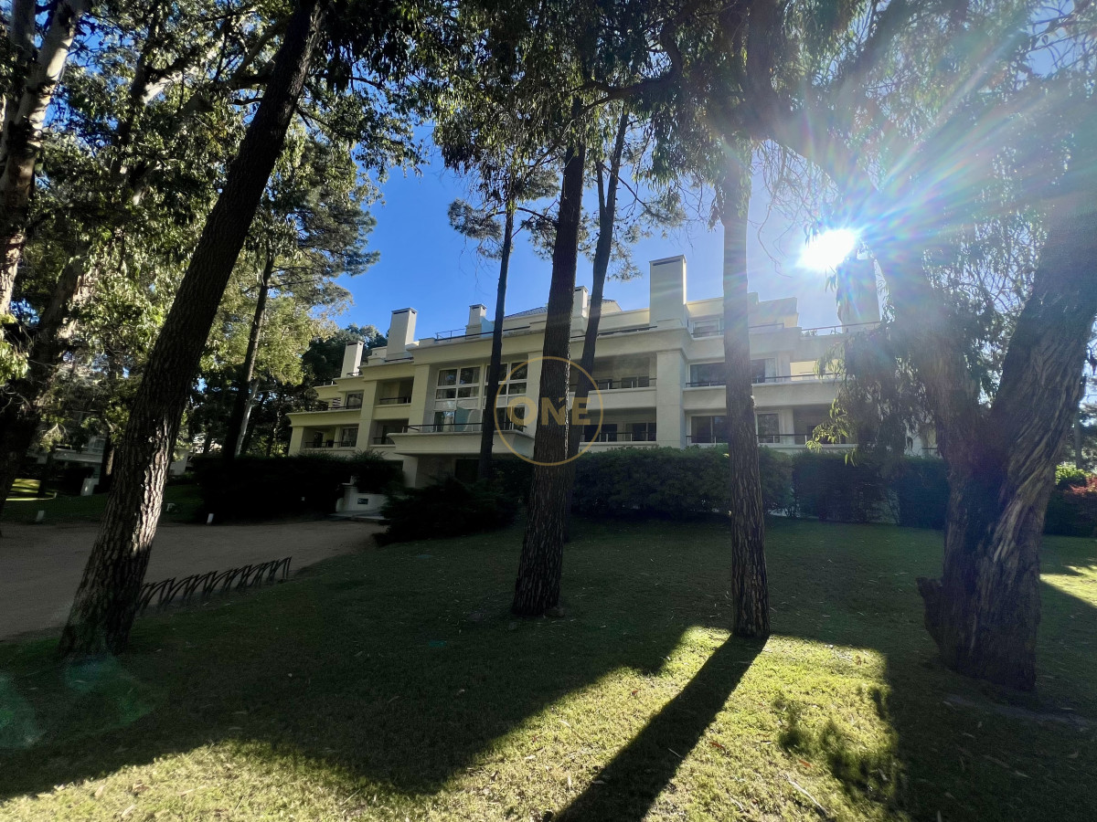 Apartamento ID.1994 - Exclusivo apartamento 2 dormitorios Green Park Solanas Punta Ballena en venta 