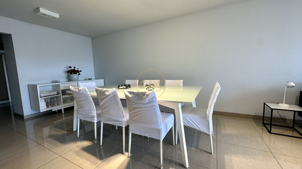Apartamento ID.1663 - Venta Apartamento 2 Dormitorios playa Brava Punta del Este 