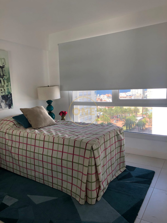 Apartamento ID.24 - Apto en alquiler y venta en Península , dos dormitorios con vista al puerto!