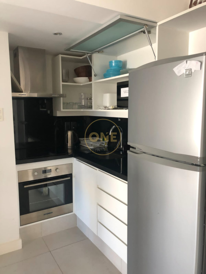 Apartamento ID.24 - Apto en alquiler y venta en Península , dos dormitorios con vista al puerto!