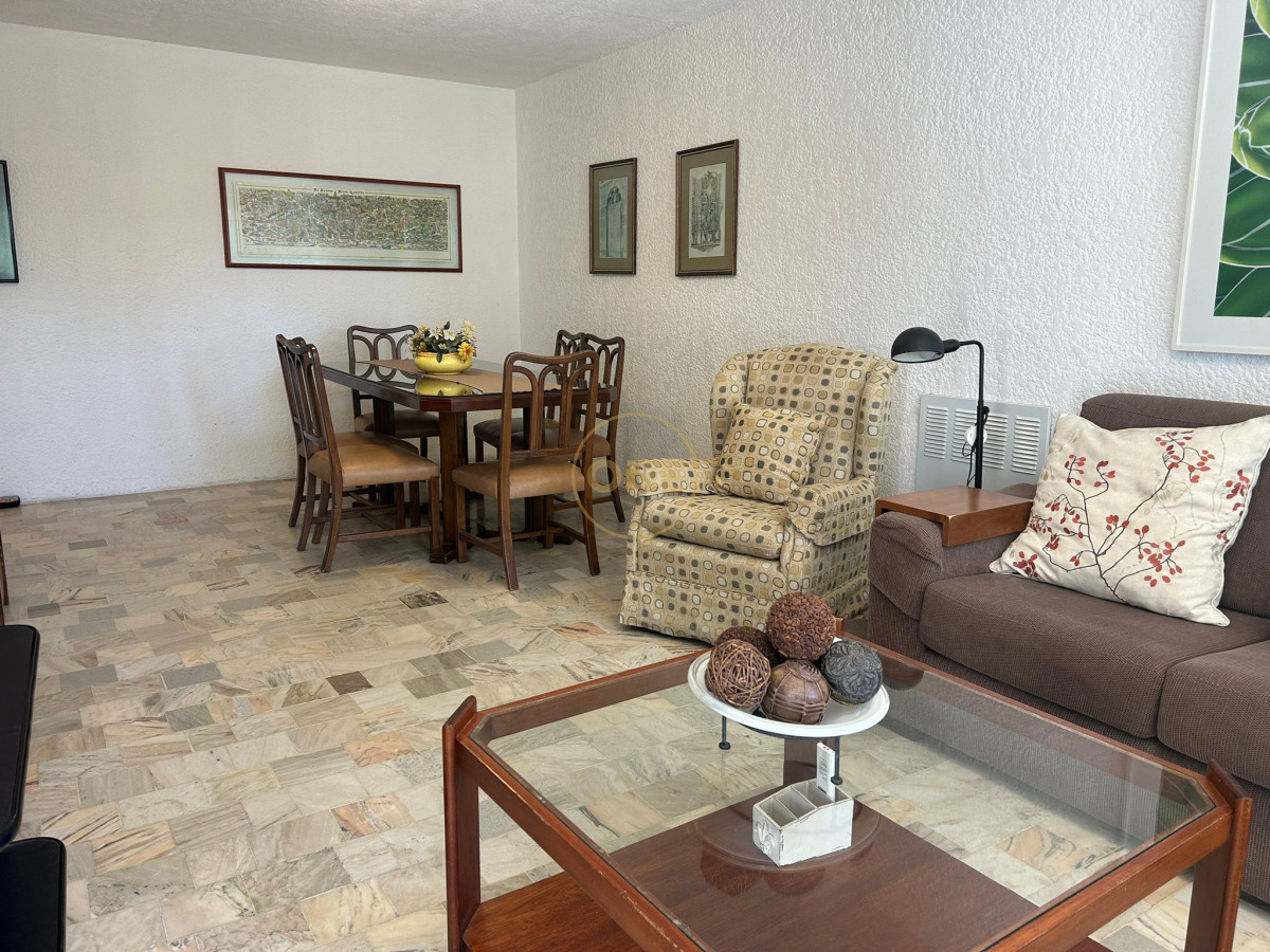 Apartamento ID.1555 - venta apartamento 3 dormitorios en Roosevelt - Punta del Este con terraza y parrillero