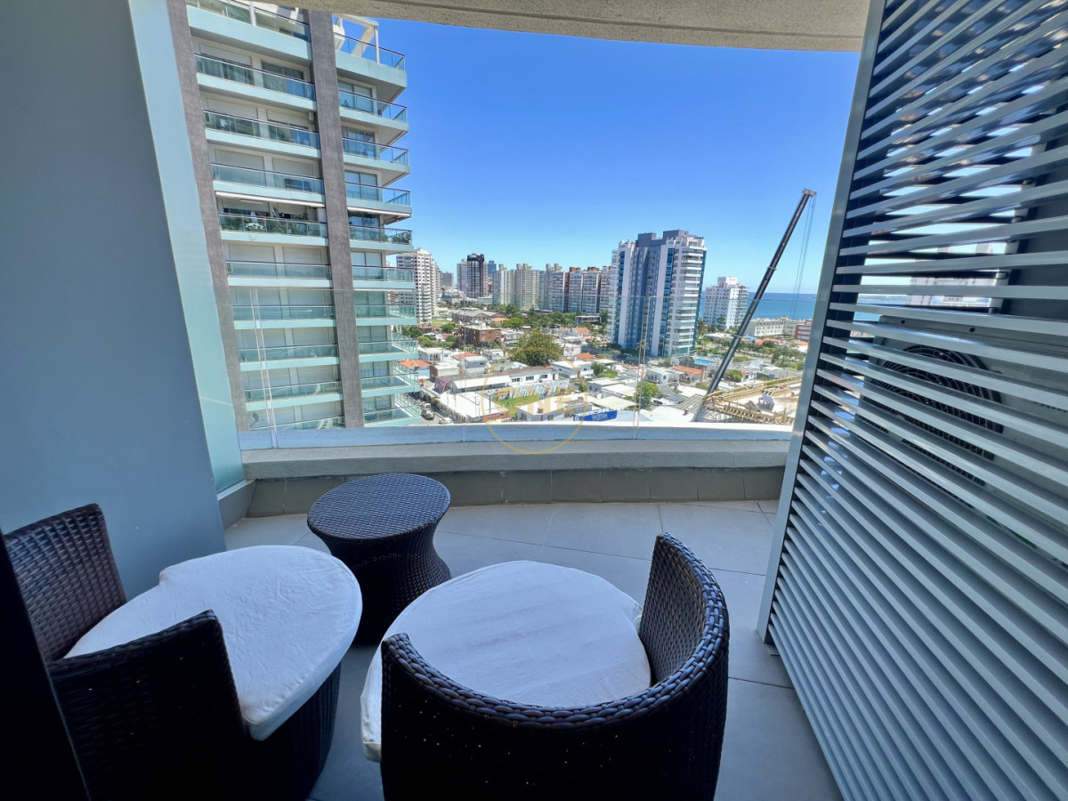 Apartamento ID.2029 - Apartamento 3 dormitorios en Suite Peninsula Punta del Este en venta
