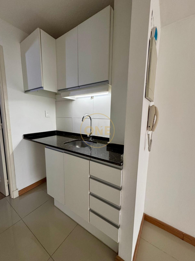 Apartamento ID.1573 - Venta Monoambiente en Cordón con garage