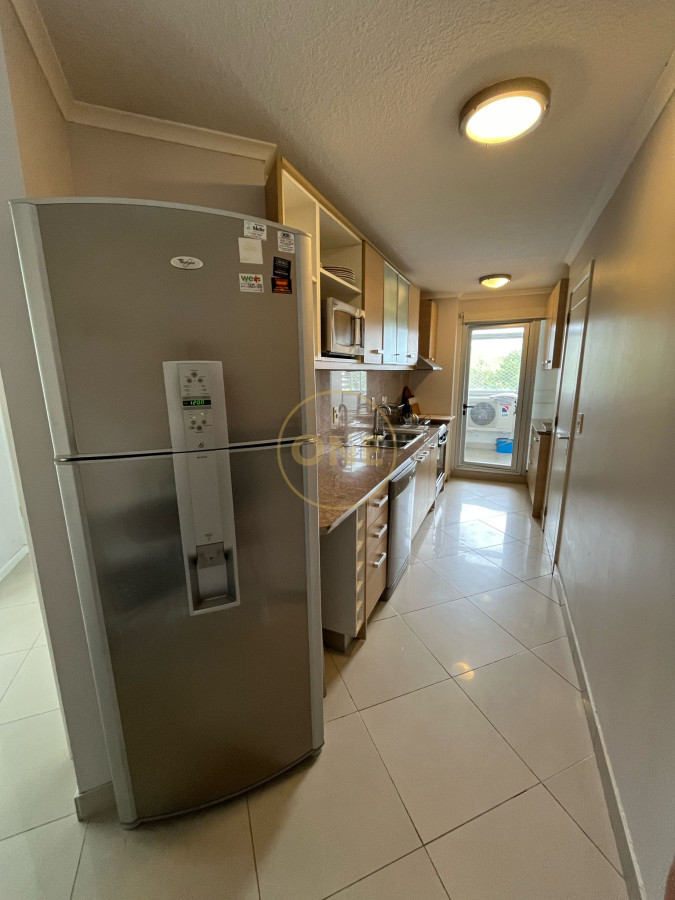 Apartamento ID.1562 -  Venta Apartamento 3 dormitorios más dependencia en Playa Brava Punta del Este