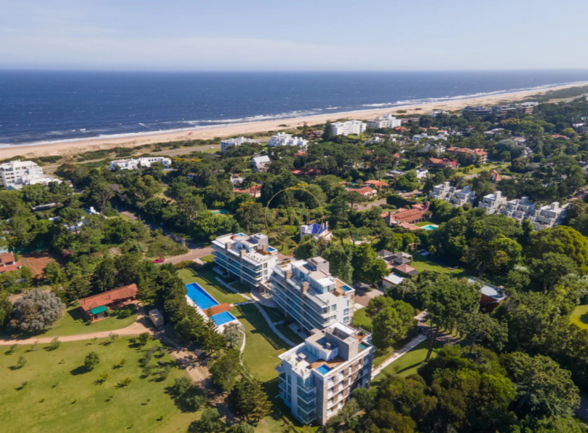 Apartamento ID.2035 - Oportunidad en Terrazas de Villa Brava Parada 25 | 2 dormitorios con parrillero y toilette | Ubicación exclusiva | Excelentes amenities 