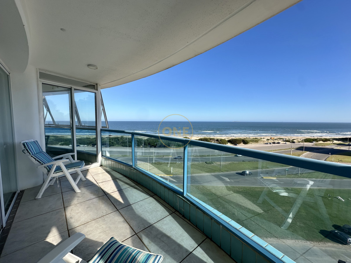 Apartamento ID.2021 - Apartamento en venta 3 Dormitorios playa Brava Punta del Este 