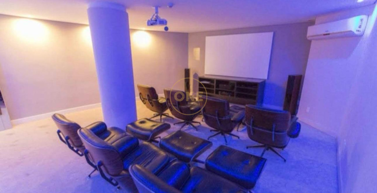 Apartamento ID.1562 -  Venta Apartamento 3 dormitorios más dependencia en Playa Brava Punta del Este