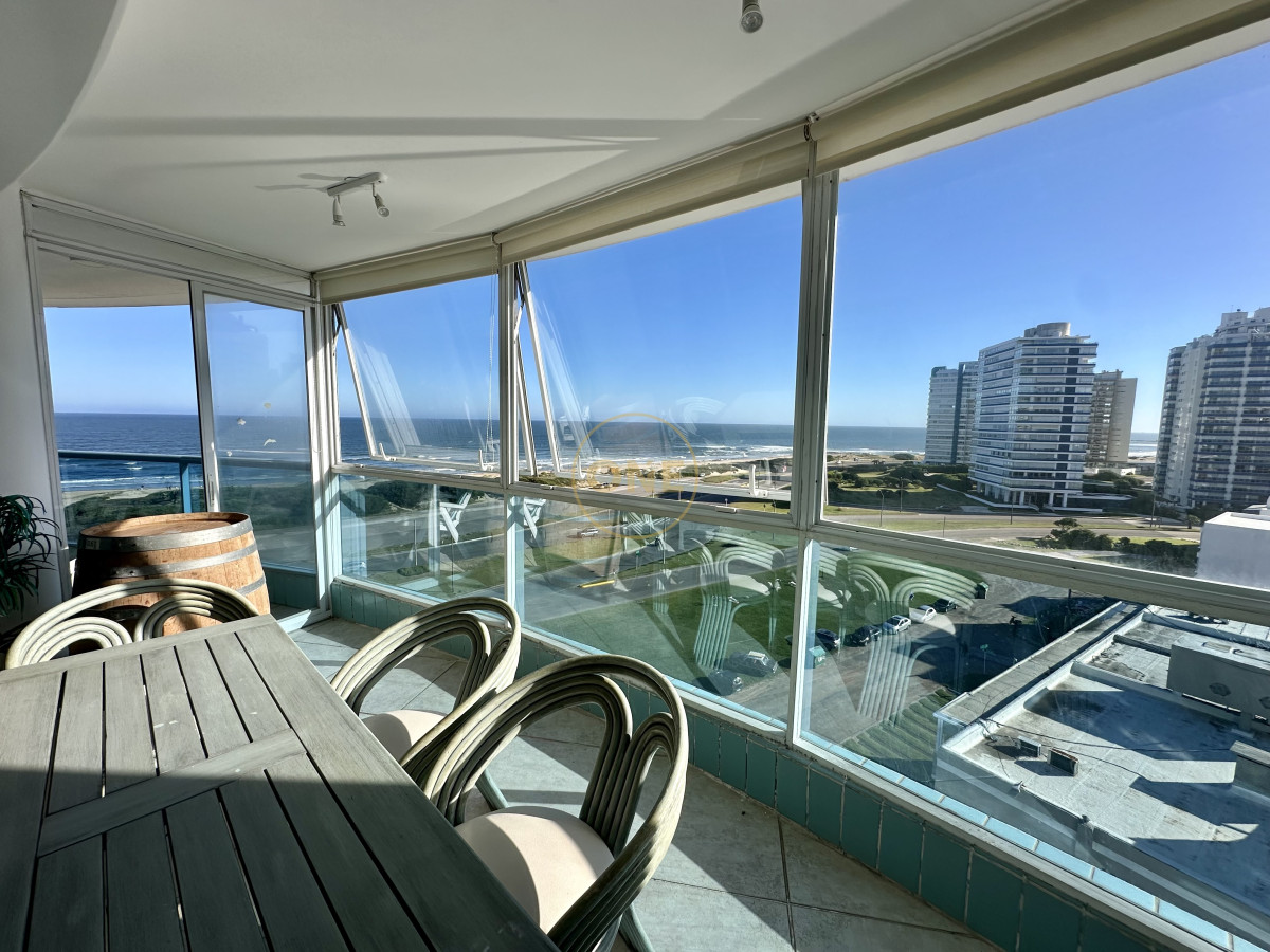 Apartamento ID.2021 - Apartamento en venta 3 Dormitorios playa Brava Punta del Este 