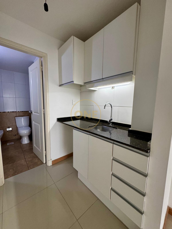 Apartamento ID.1573 - Venta Monoambiente en Cordón con garage