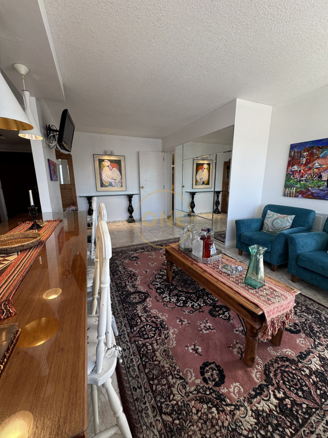 Apartamento ID.1676 - venta apartamento 2 dormitorios Península. Punta del Este
