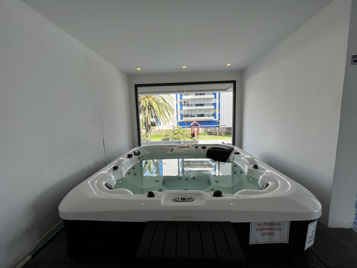 Apartamento ID.1928 - Penthouse 2 Dormitorios vista al mar, Brava parada 3