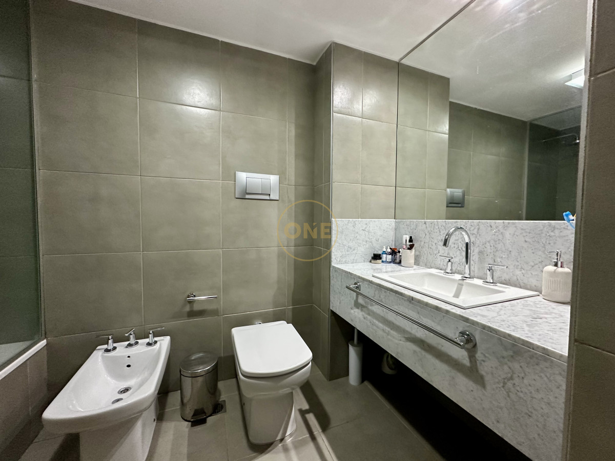 Apartamento ID.1943 - Apartamento en venta 3 suites playa Mansa Punta del Este 