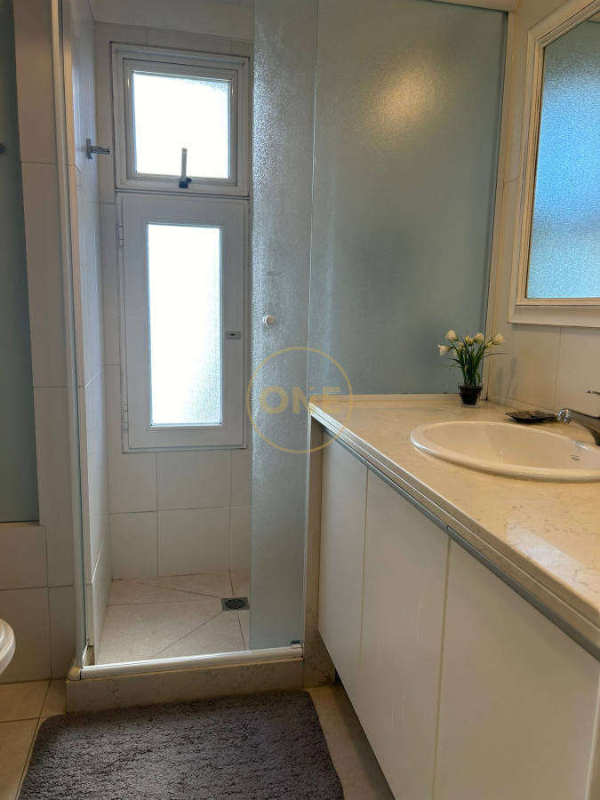 Apartamento ID.1555 - venta apartamento 3 dormitorios en Roosevelt - Punta del Este con terraza y parrillero