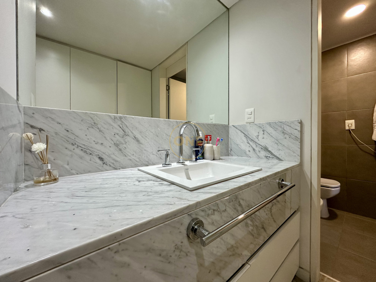 Apartamento ID.1943 - Apartamento en venta 3 suites playa Mansa Punta del Este 