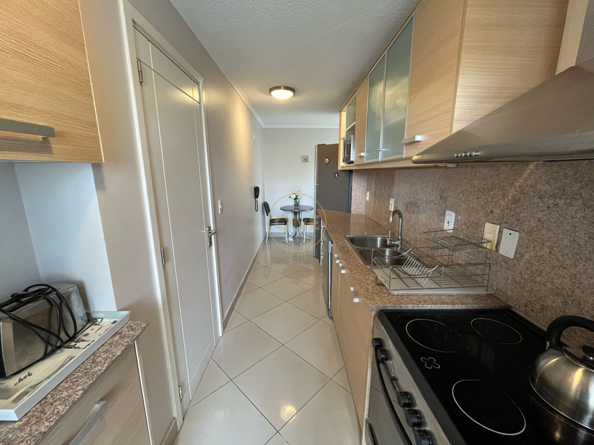 Apartamento ID.1562 -  Venta Apartamento 3 dormitorios más dependencia en Playa Brava Punta del Este