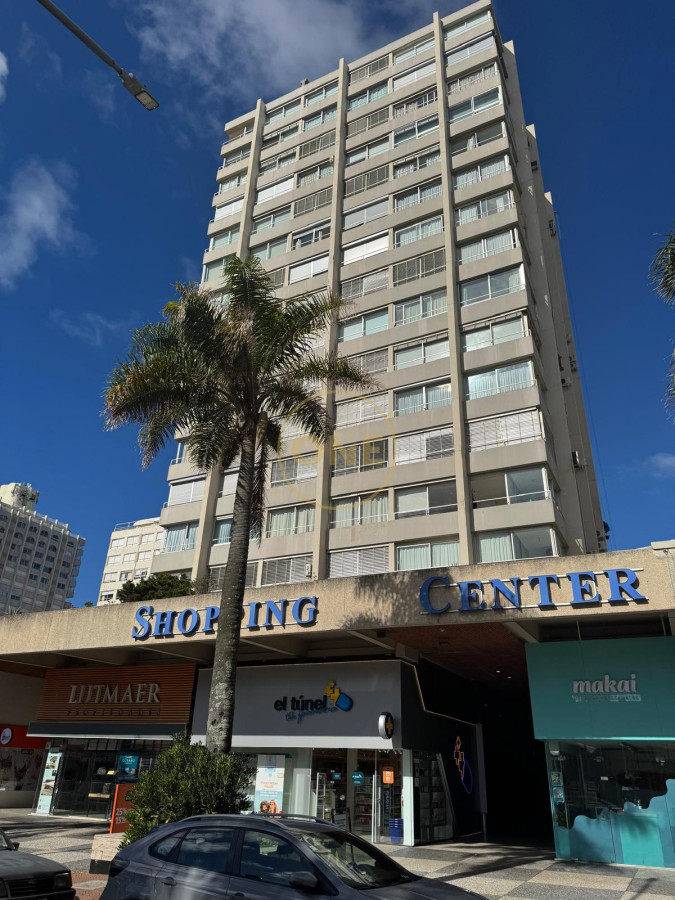 Apartamento ID.1668 - Venta Apartamento 2 dormitorios en Península Punta del Este