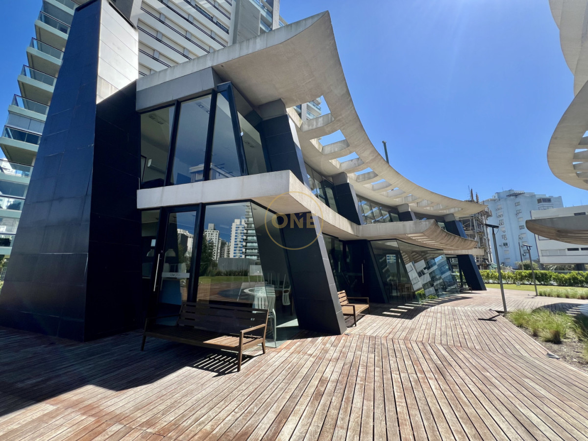 Apartamento ID.2029 - Apartamento 3 dormitorios en Suite Peninsula Punta del Este en venta