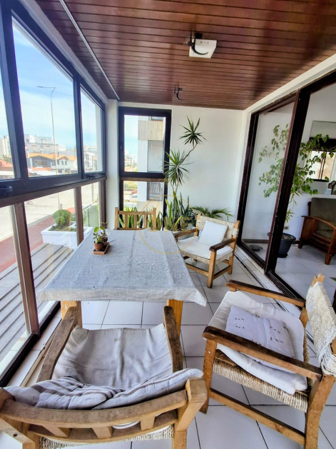 Apartamento ID.1975 - Apto.3 Dormitorios frente a  playa El Emir.