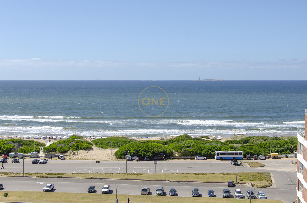 Apartamento ID.3 - Apto en brava , 2 dormitorios con vista al mar 