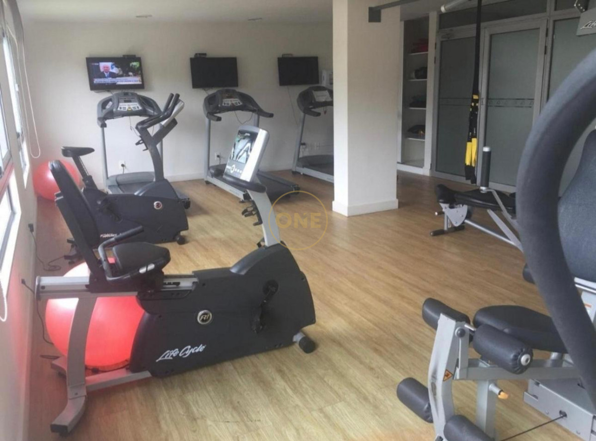 Apartamento ID.1562 -  Venta Apartamento 3 dormitorios más dependencia en Playa Brava Punta del Este