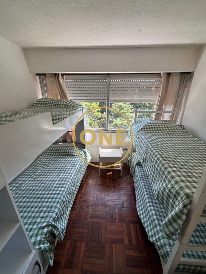 Apartamento ID.4 - Apartamento en alquiler anual en inmejorable ubicación 