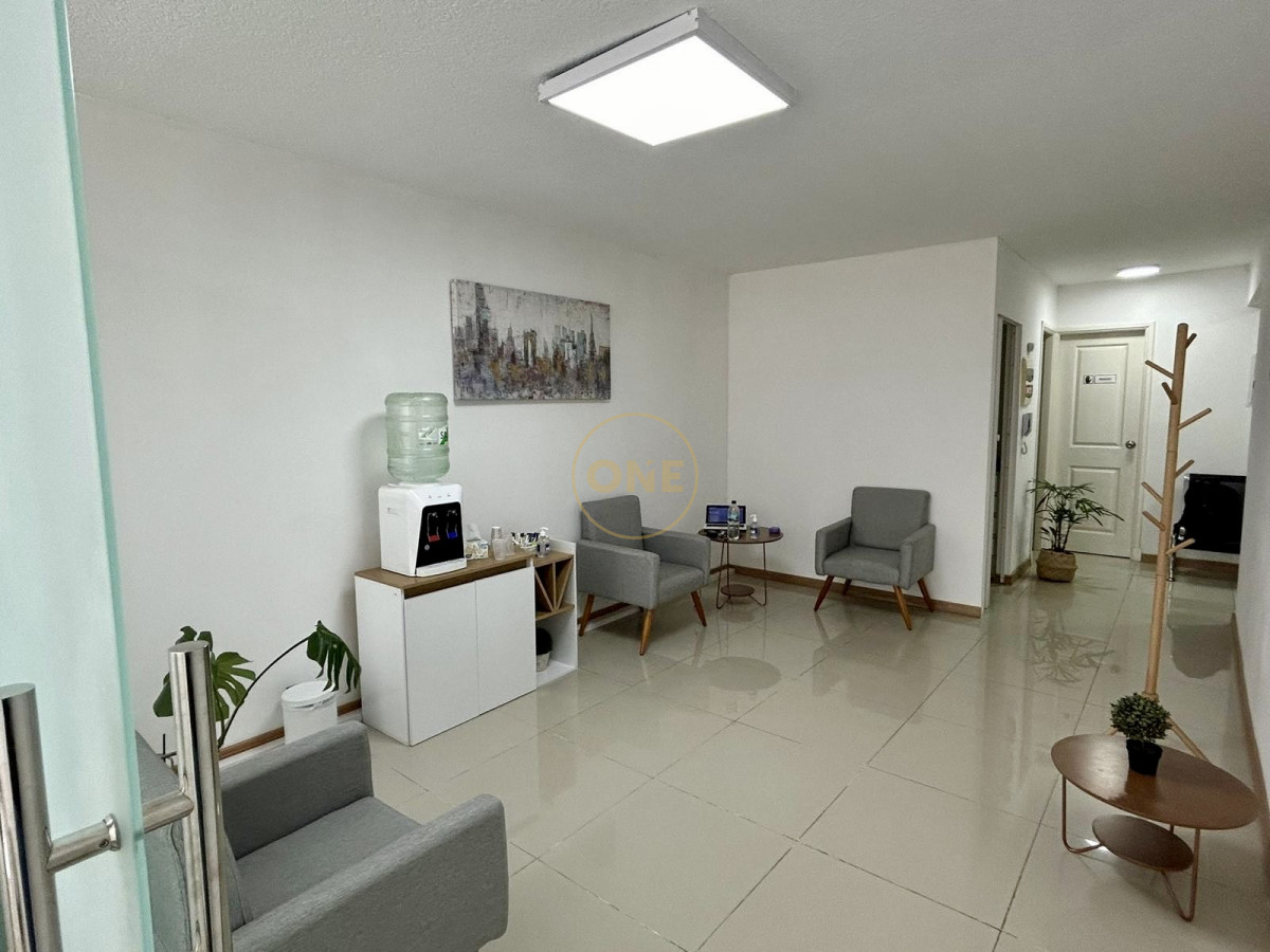 Apartamento ID.1581 - Venta Monoambiente en Cordón con garage