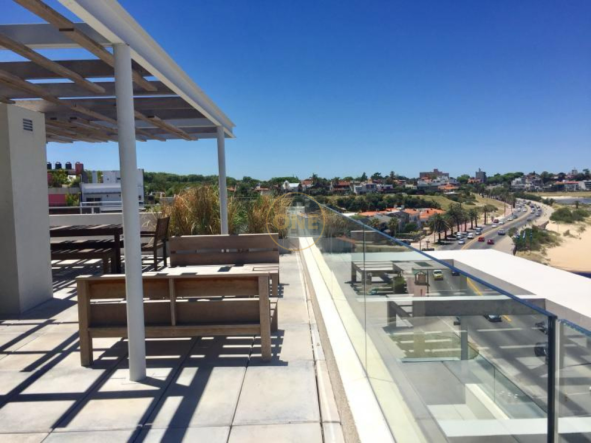 Apartamento ID.1876 - Apartamento sobre rambla en Punta Gorda