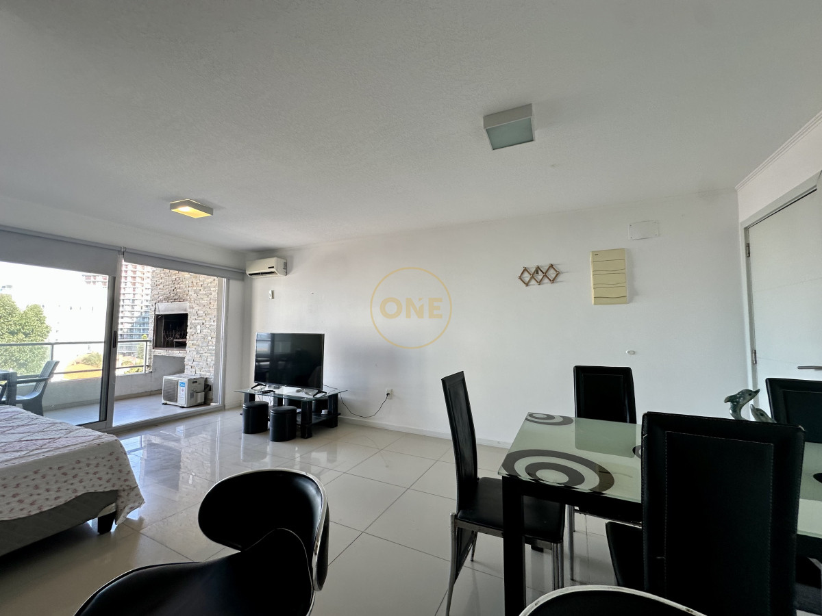 Apartamento ID.1782 - Venta Apartamento playa Brava Vista al mar 2 Dormitorios 