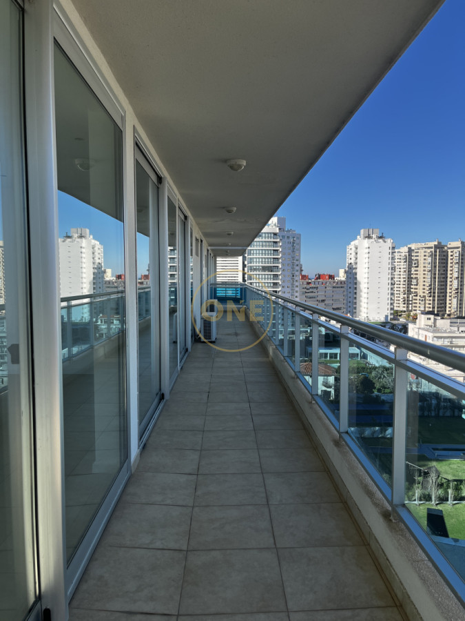 Apartamento ID.1935 - VENTA Apartamento 3 Dormitorios con Vista Panorámica
