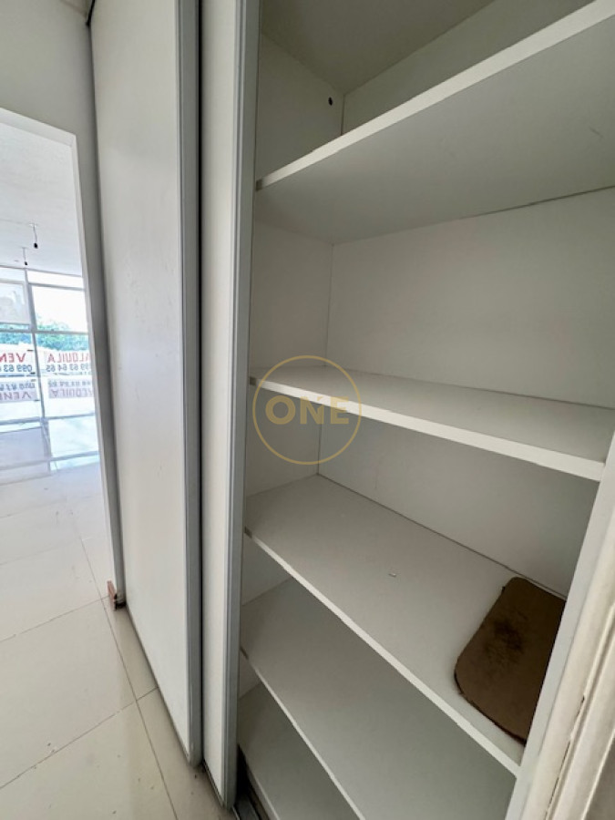Apartamento ID.1573 - Venta Monoambiente en Cordón con garage