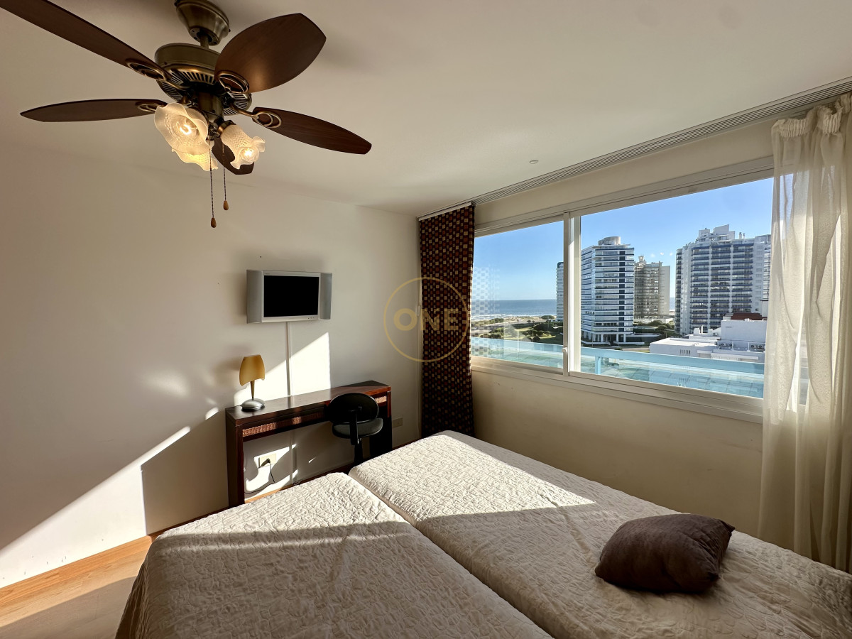 Apartamento ID.2021 - Apartamento en venta 3 Dormitorios playa Brava Punta del Este 