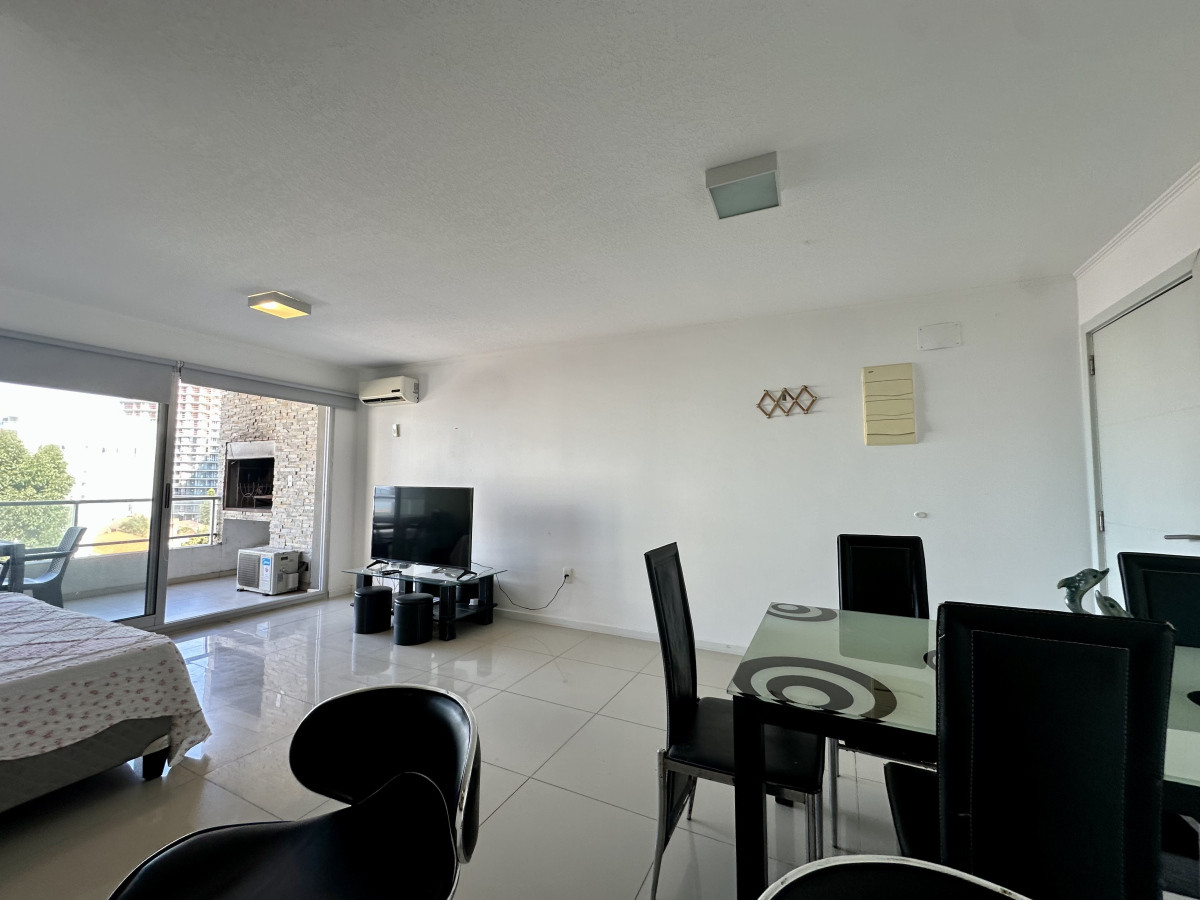 Venta Apartamento playa Brava Vista al mar 2 Dormitorios 