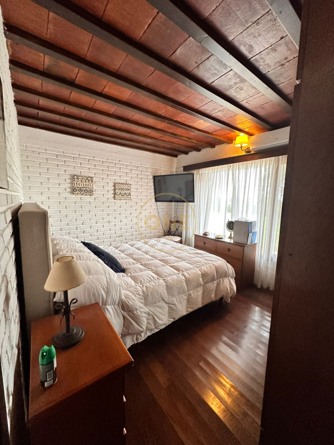 Casa ID.1920 - EXELENTE PROPIEDAD EN BARRA DE PORTEZUELO