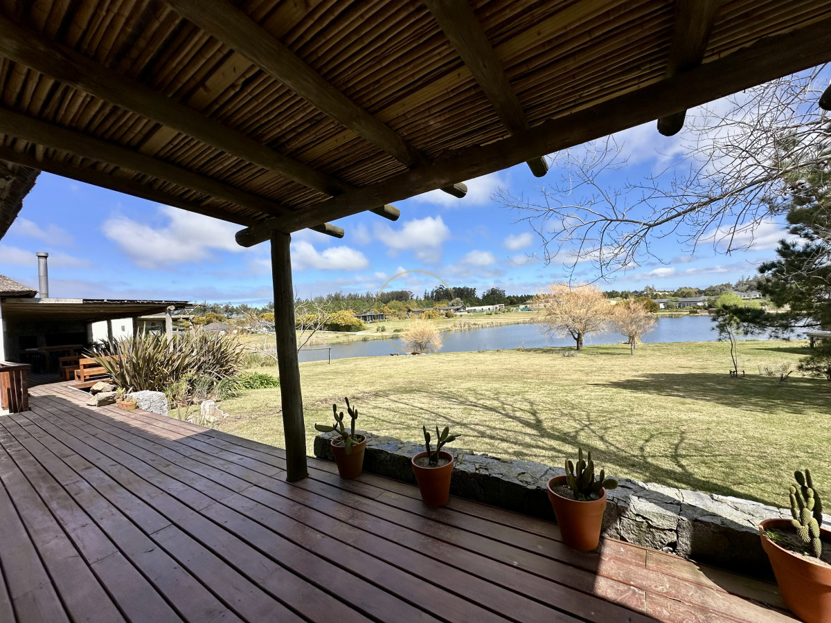 Casa ID.1951 - Casa en alquiler Pueblomio Manantiales 3 Dormitorios 