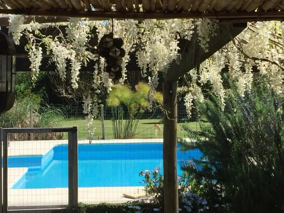 Casa ID.2243 - Excelente Casa De Campo A 6 Km De La Ciudad De Colonia